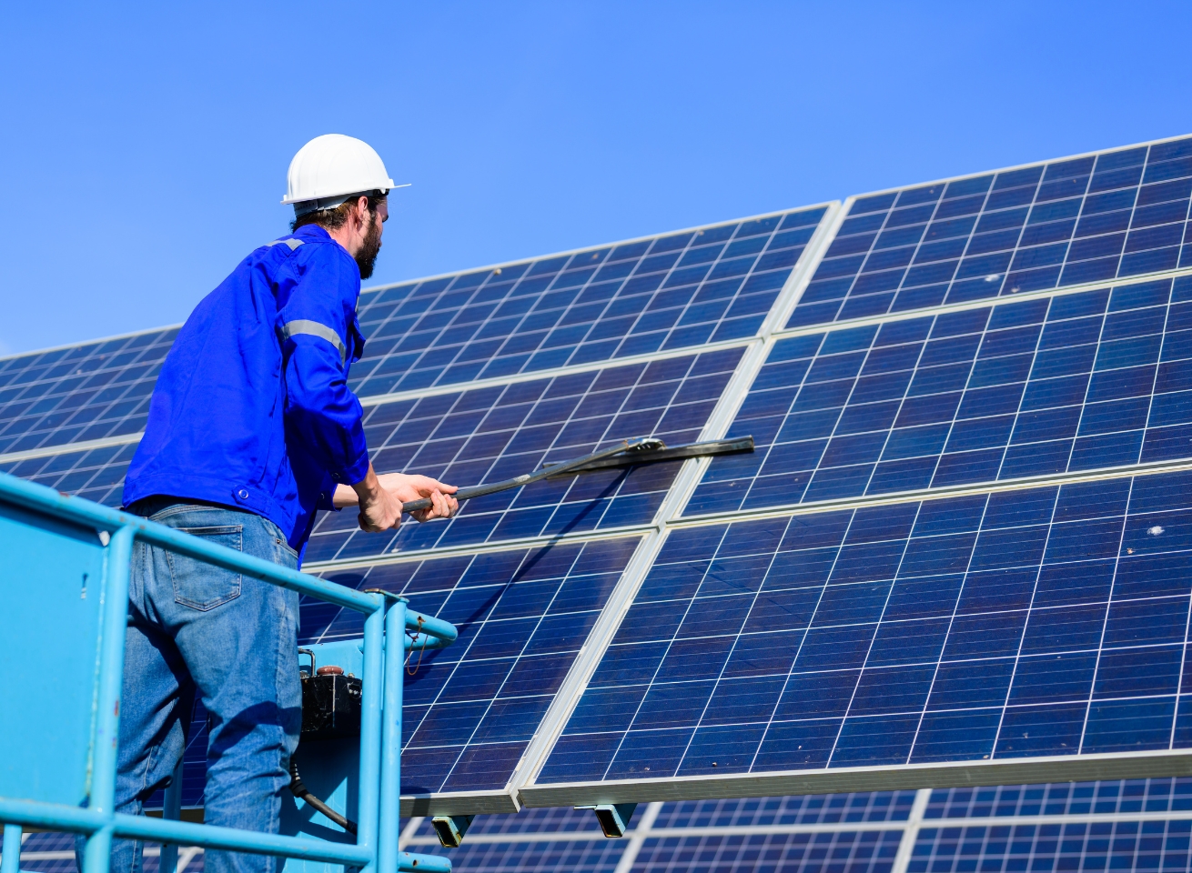 Maintenance-and-Repair-of-Solar-Systems
